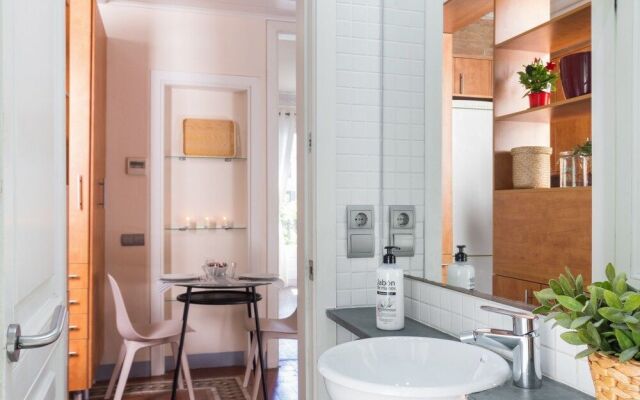 Montaber Apartments - Gran Via-Rocafort