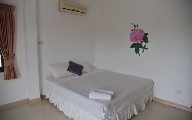 Baan P'Mike Resort Pranburi