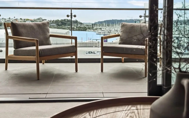 Modern oasis in Wynyard Quarter