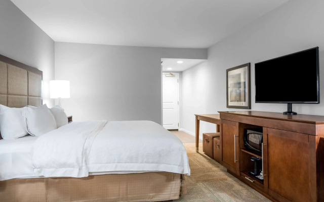 Hampton Inn & Suites Florence Center