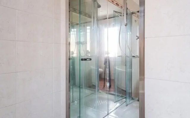 Giorgi Homes - Family Apartment
