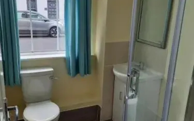 Paddy's Palace Hostel