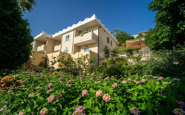 Hotel Ipomea Club