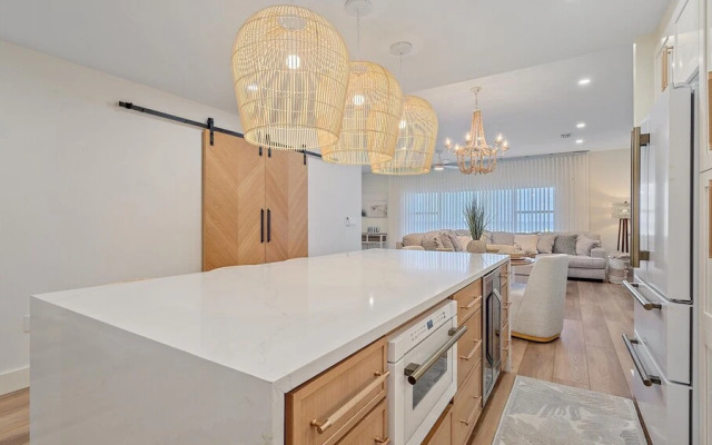 The Beach House 2 Bedroom Condo