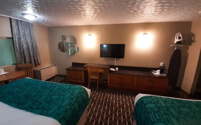 Howard Johnson Inn Woodstock NB