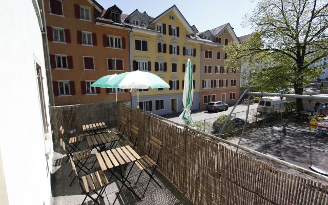 Easy Living Business Apartments