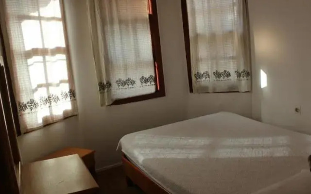 Ugur Apart Hotel