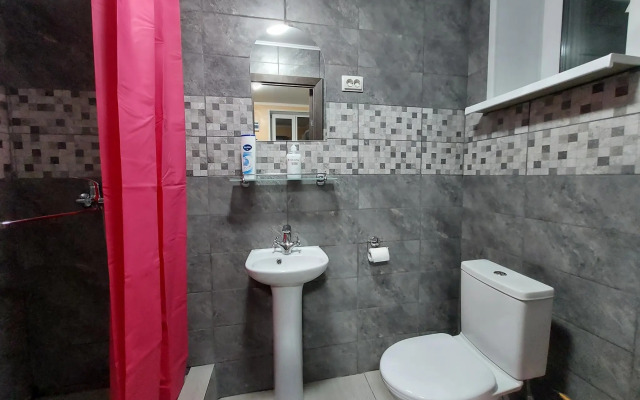 Домик для командировки и отдыха