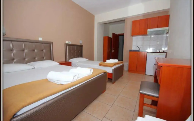 John & Eve Hotel