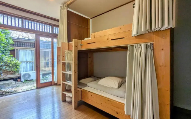 Yuzan Guesthouse Annex Hostel