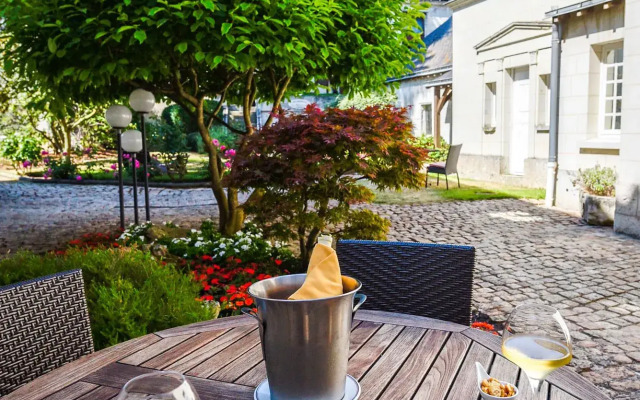 Hôtel Anne d'Anjou,The Originals Collection