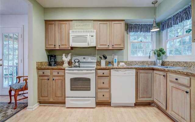 Evian 123 - Two Bedroom Condo