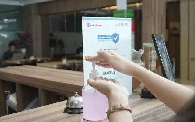 Meotel Purwokerto by RedDoorz