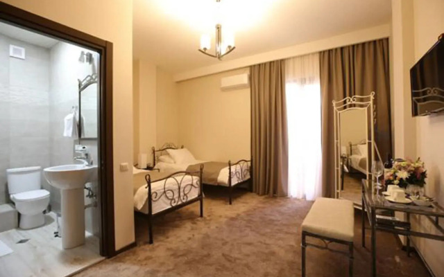 Отель Golden Nugget Tbilisi