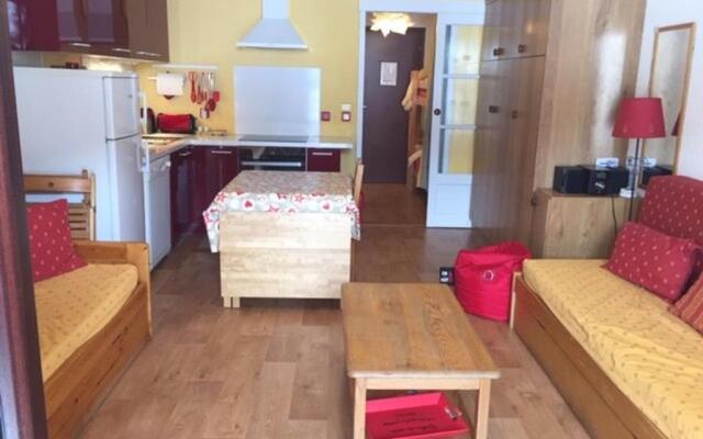 Appartement Risoul, 1 pièce, 4 personnes - FR-1-330-537