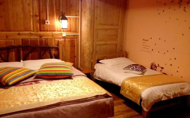 Shangri-La Skyside Inn