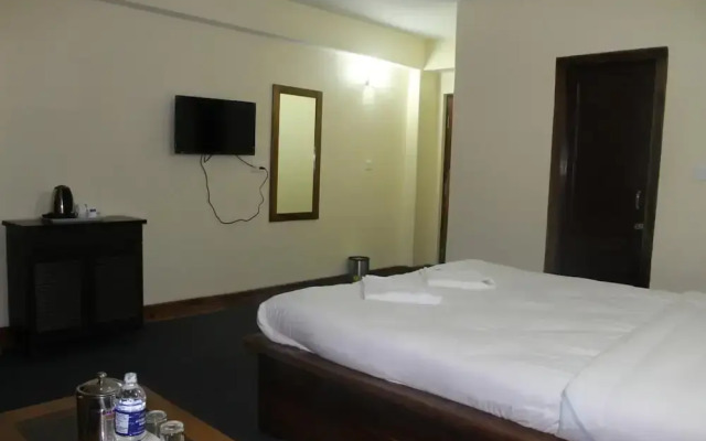 Hotel White Yak