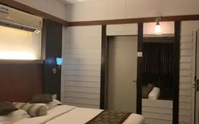 Honeybee Resorts