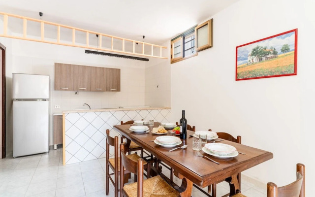 4163 Abate Filippo Home Holiday by Barbarhouse