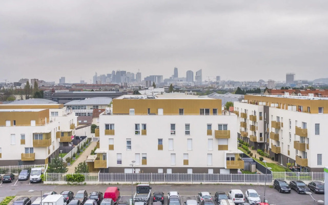 Hotel Zola 45 Bezons La Defense