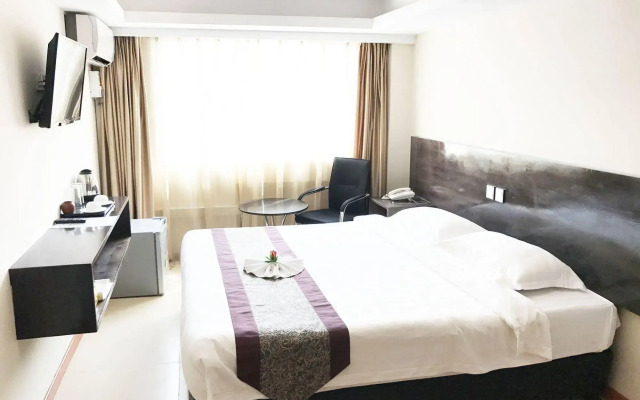 Hotel 51