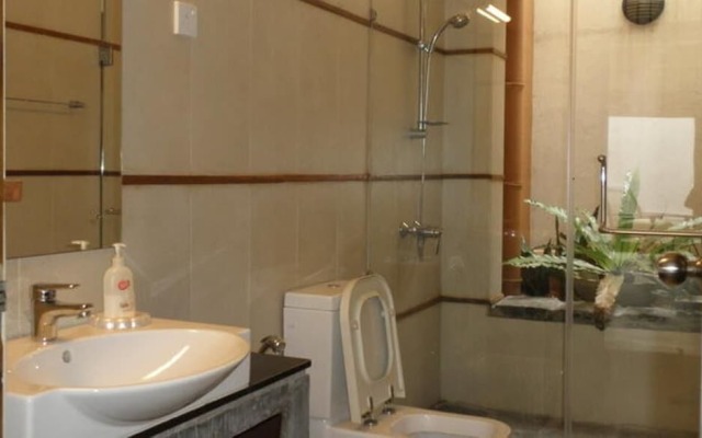 Star Class Comfort In Capital City