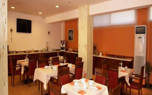 Fiori Hotel