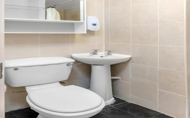 Flexistay Tulsi Aparthotel