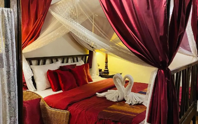 Tri Yaan Na Ros Colonial House