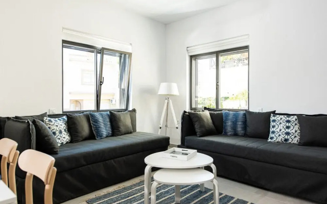 Cozy Corner Luxury Apartments