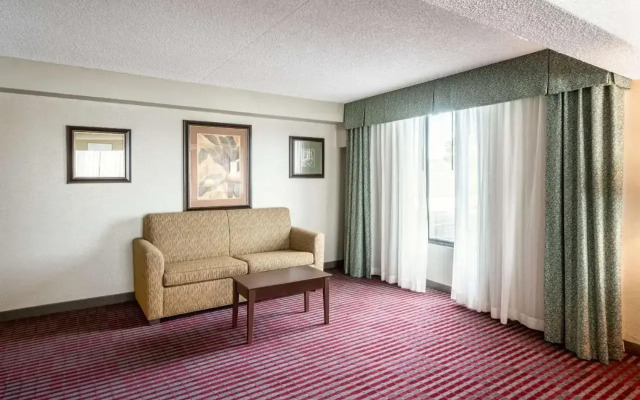 Holiday Inn Lakeland I-4 Hotel & Conf Ctr