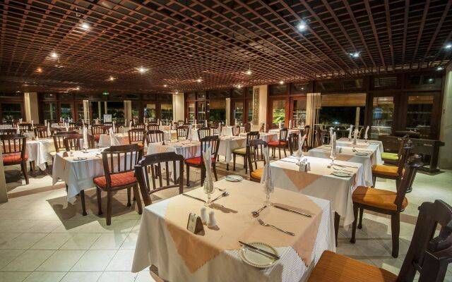 Jalsa Beach Hotel & Spa