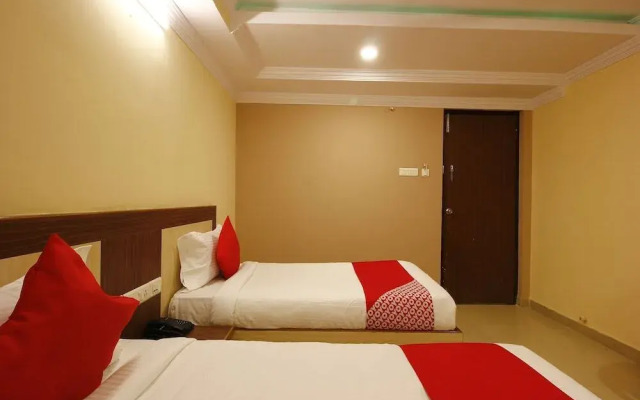 Sri Sai Regency by OYO Rooms