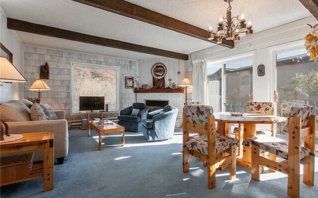 Woodbridge 34A - 2 Bedrooms Condo