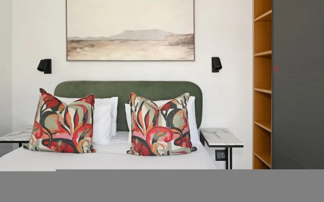 Bree Street One Bedroom Rooftop Pool Lifestyle Building