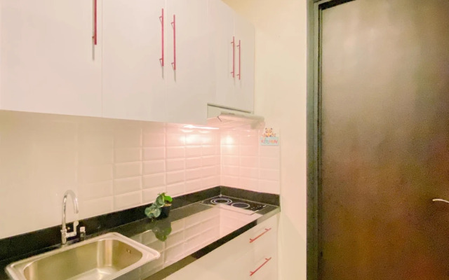 Good And Simply 1Br At Sudirman Suites Apartment