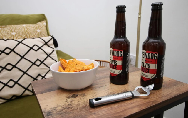 Eastern Way 1 by Tŷ SA in Newport