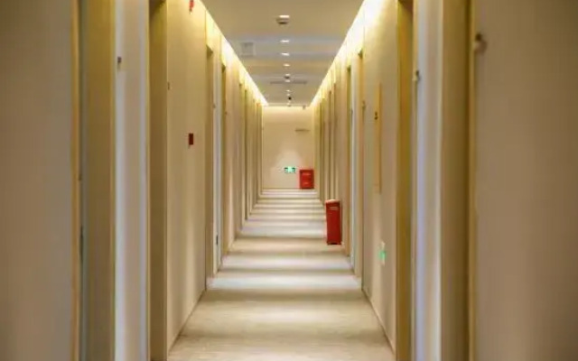 Ji Hotel