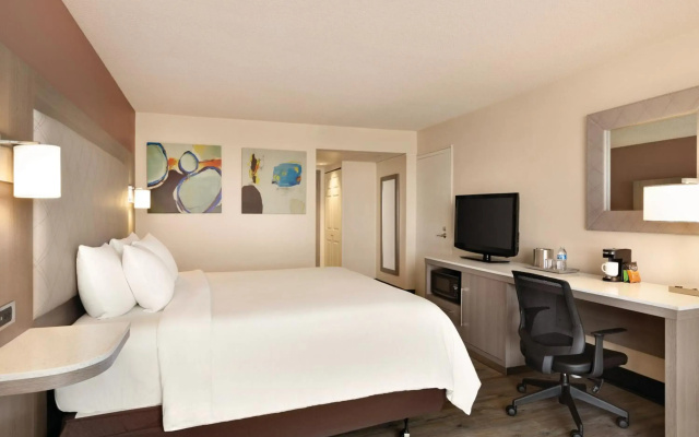 Radisson Hotel Lenexa Overland Park