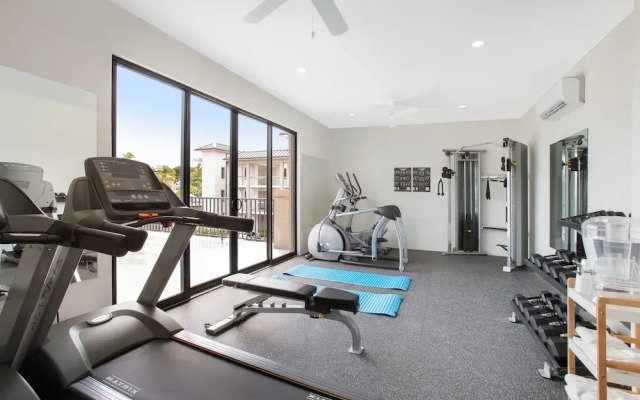Villas & Suites at Beach View