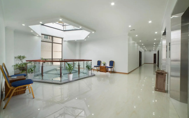 Quang Tung Cat Ba Hotel
