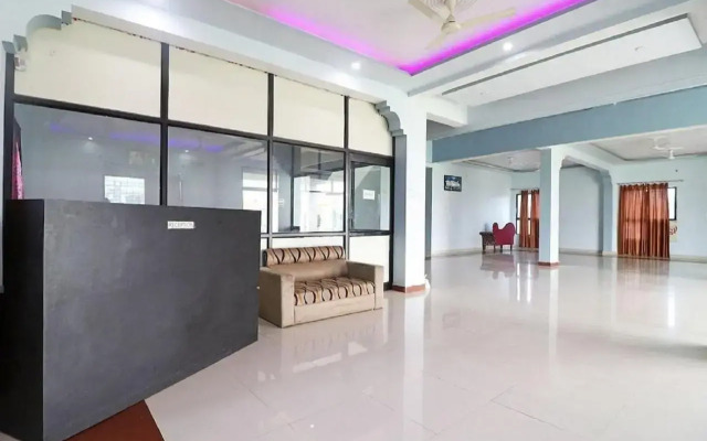 Hotel Temple View Palace by OYO Rooms