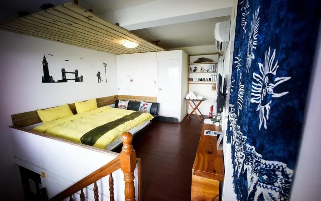 Bay View Hotel