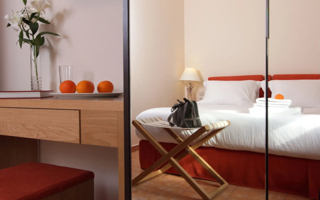 White Lotus Luxury Accommodation