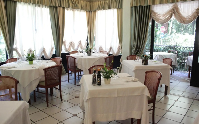 Hotel Kyrton