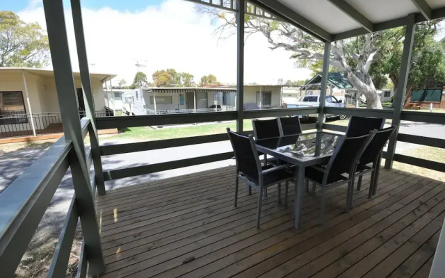 Beachside Caravan Park