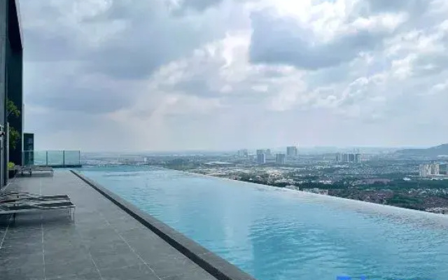 Hill10 Residence I-City 1