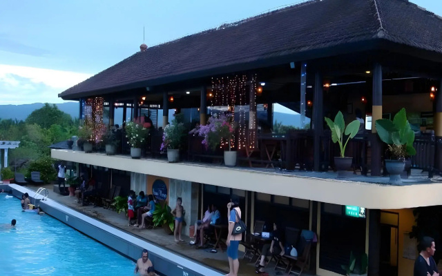Wonua Monapa Hotel Resort