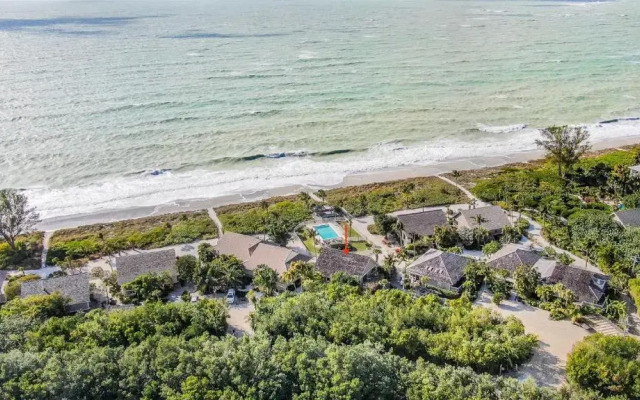 South Seas Beach Home 6