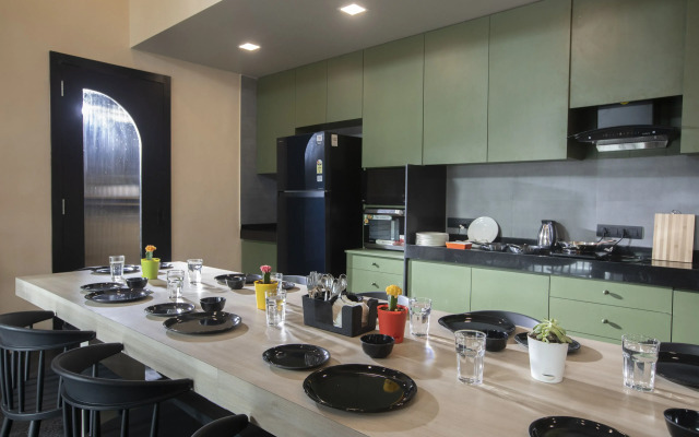 Mayura Aureole Co-living - Hostel